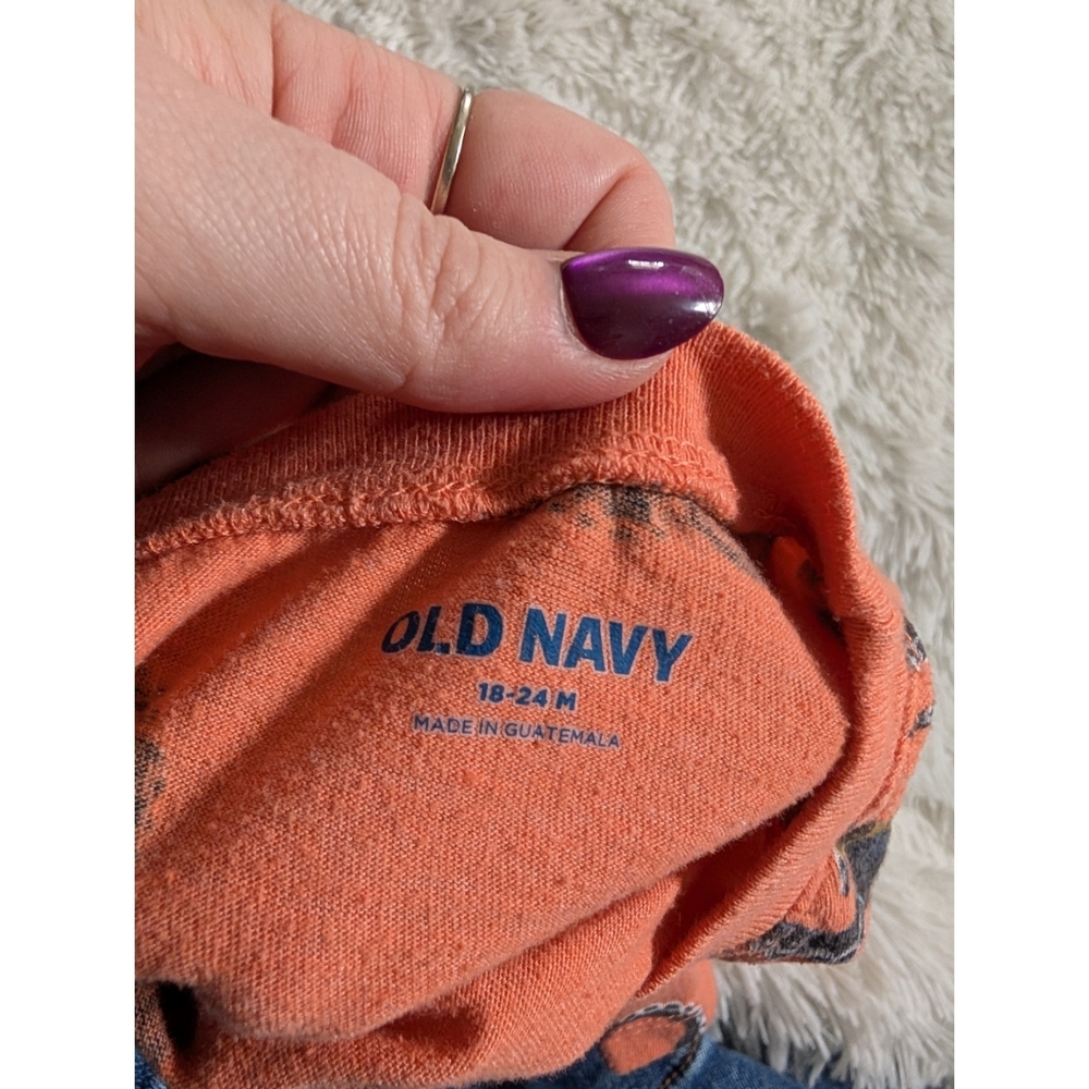 Old Navy Coral Orange Octopus Print Short Sleeve T-shirt Size 18-24 Months - Picture 2 of 4